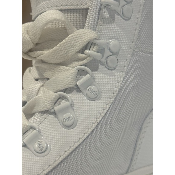 Doc Dr. Martens Combs W Women's Poly White Casual Combat Boots Size 7 AW004 - Picture 11 of 15